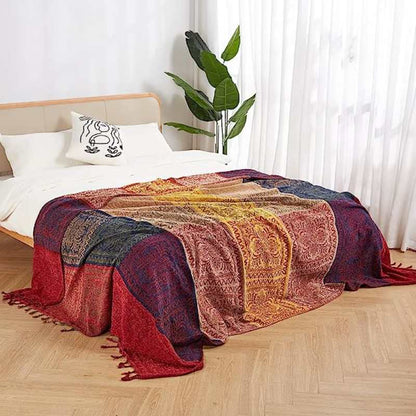 "Ubetinget" Boho-vevd Pledd med Dusker