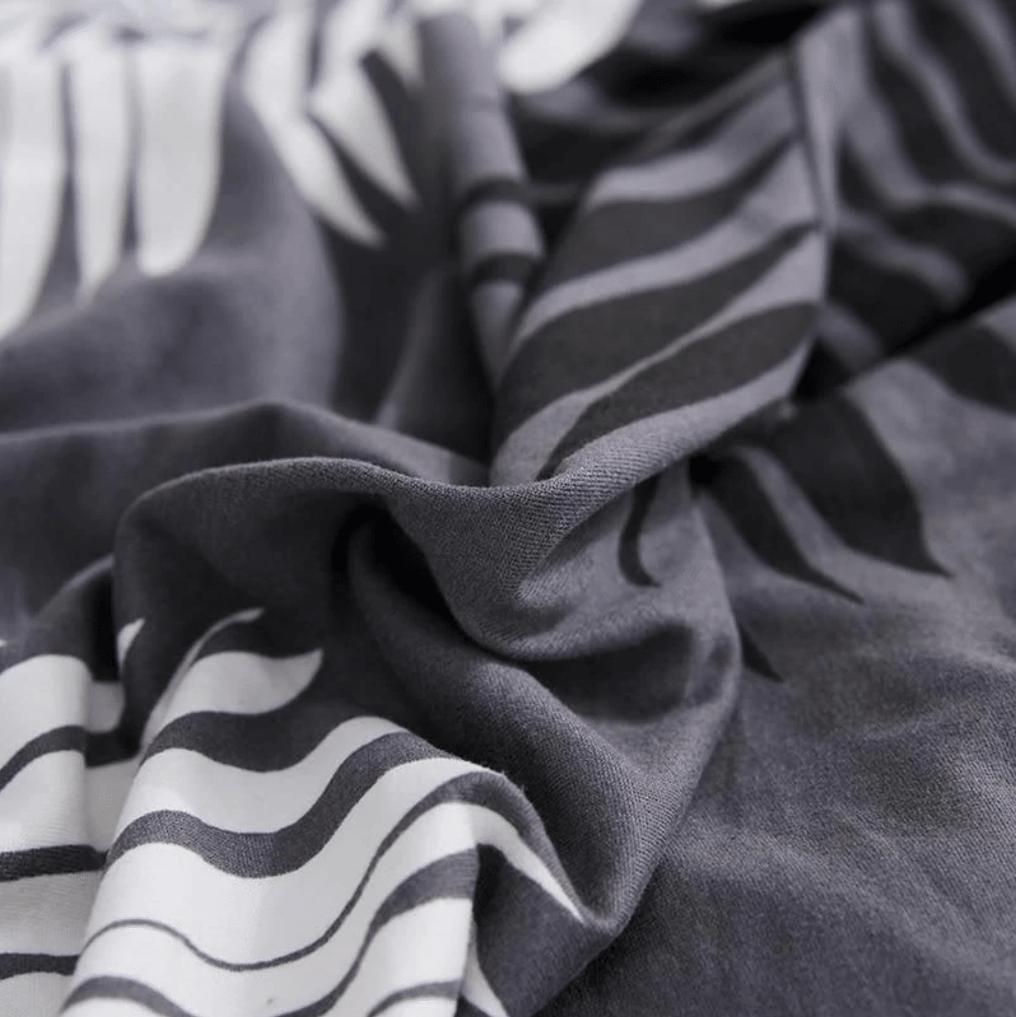 Eksotisk grå - Stretch lenestol og sofatrekk - Kosteppe