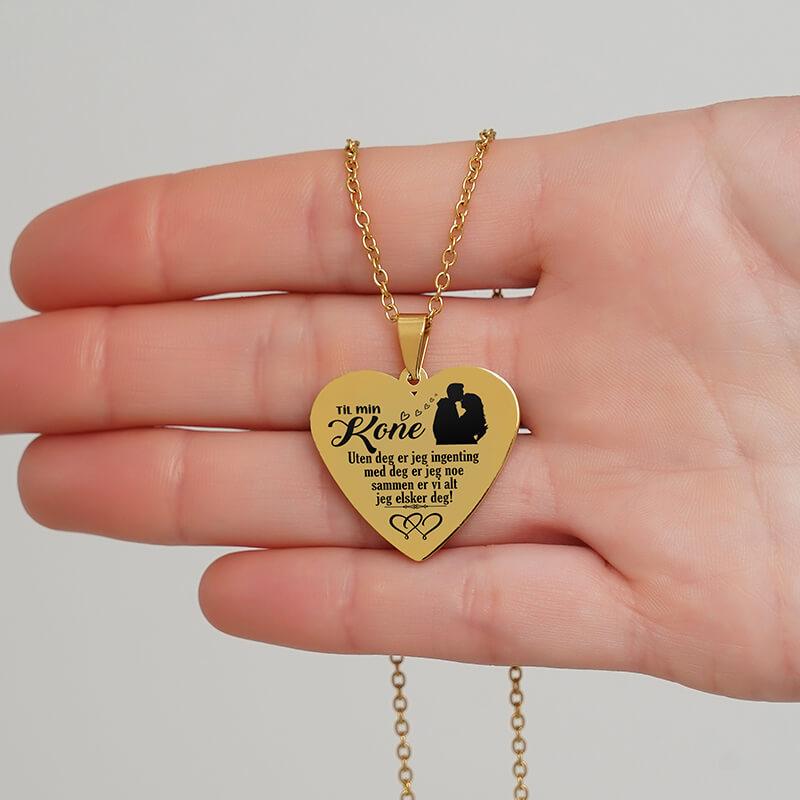 Min kjærlighet til deg er grenseløs – Hjerteanheng gravert fra mann til kone - Kosteppe