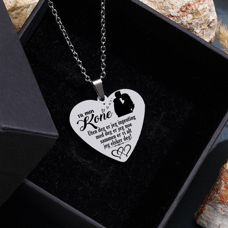 Min kjærlighet til deg er grenseløs – Hjerteanheng gravert fra mann til kone - Kosteppe