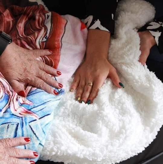 Teppe fra far til sønn - "Ulvens kjærtegn" - Kosteppe