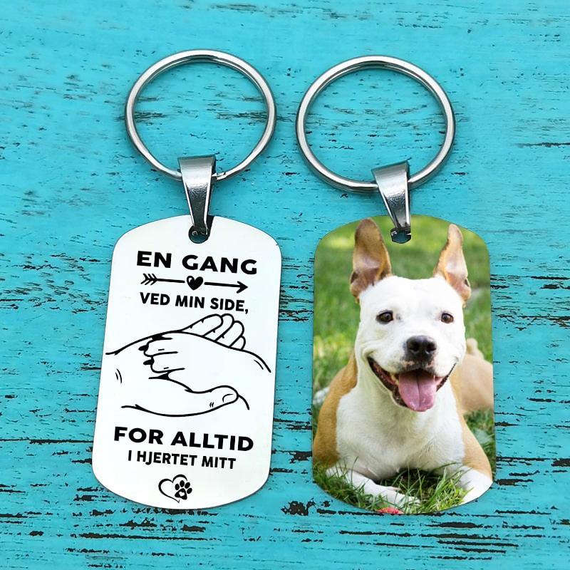 Personlig nøkkelring til minne om hunden din - Kosteppe