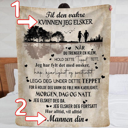 Teppe fra mann til kone - "Kjærlighet er allmektig" - Kosteppe