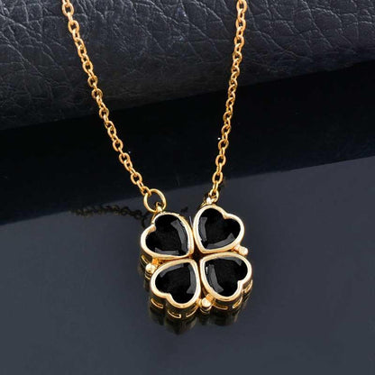 LUKSUS HALSKJEDE MED 4 HJERTER - Kosteppe