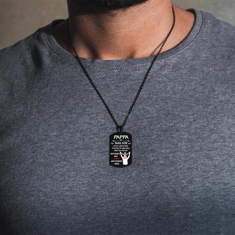 Jeg er stolt av deg – Anheng gravert fra datter til far - Kosteppe
