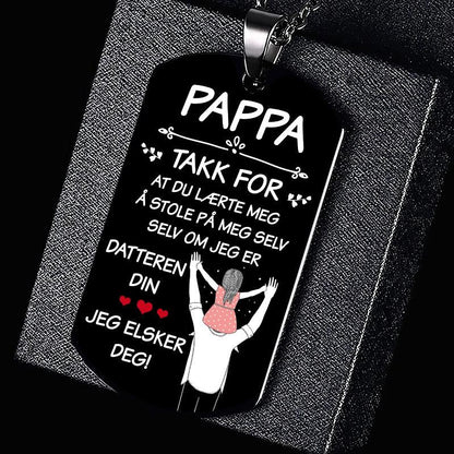 Jeg er stolt av deg – Anheng gravert fra datter til far - Kosteppe